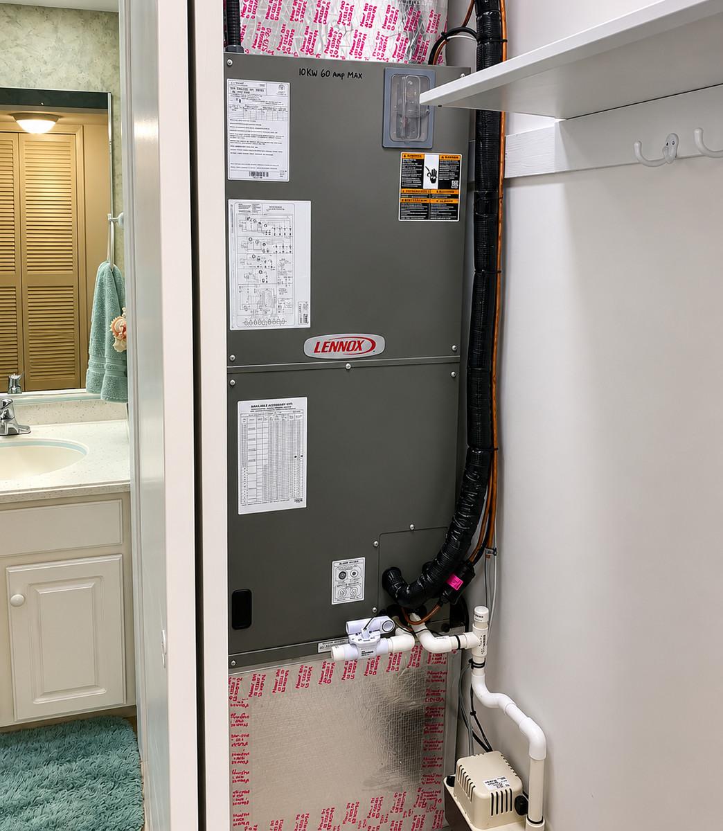 New air handler installed in an Ellenton home